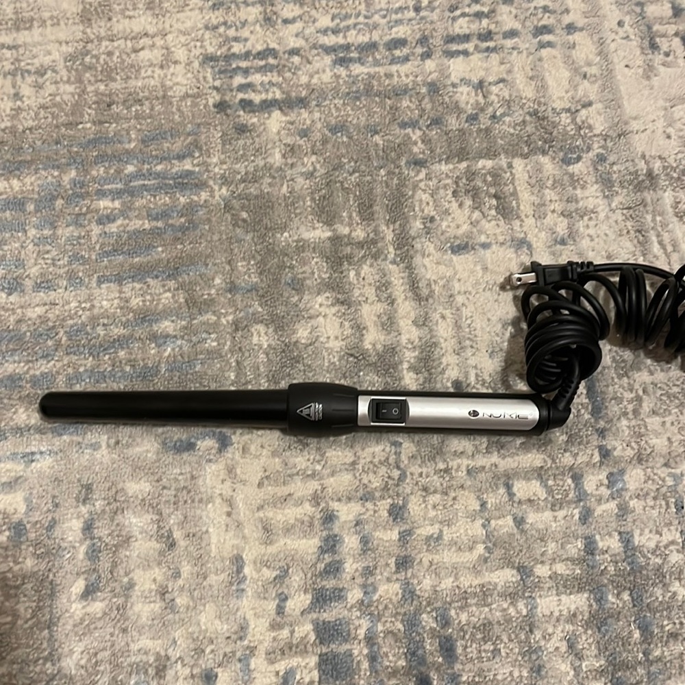 NuMe - Tapered Barrel Curling Wand
